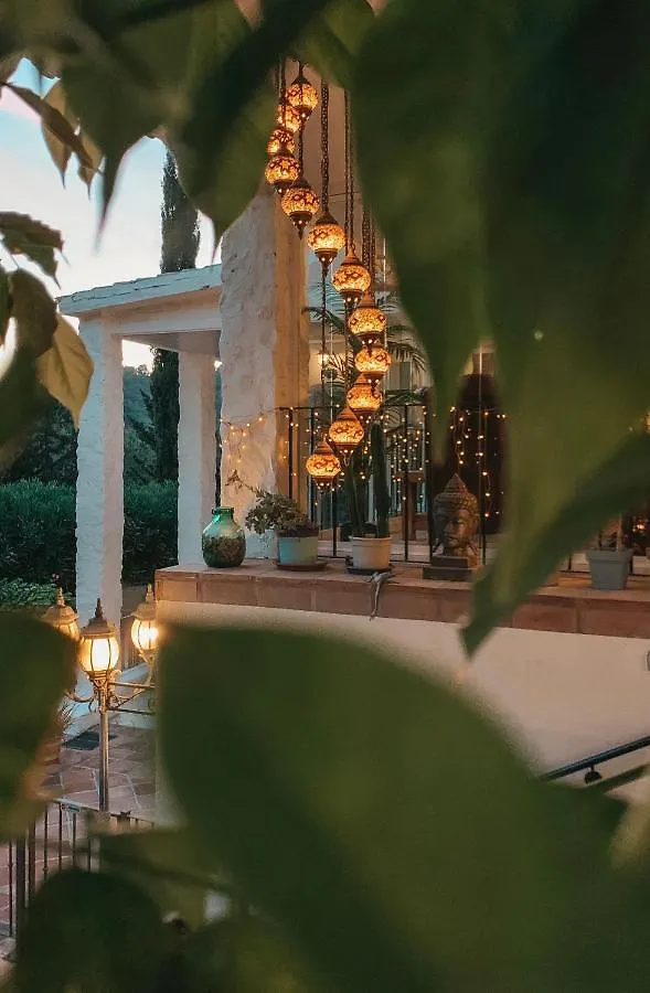 Jardines De La Reina Boutique Bed & Breakfast Marbella