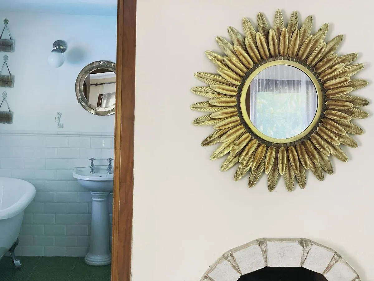 Jardines De La Reina Boutique Bed & Breakfast Marbella