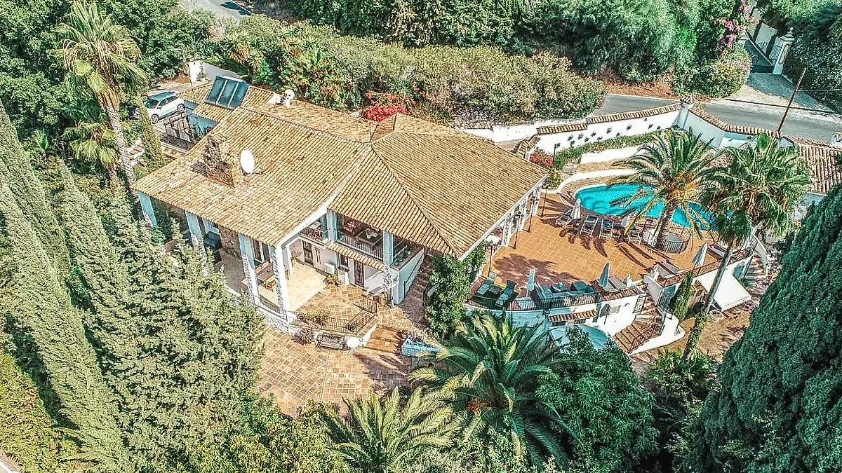 Jardines De La Reina Boutique Bed & Breakfast Marbella